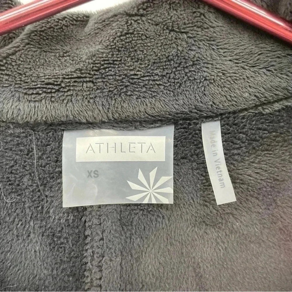 Athleta Women's Long Sherpa Minka Coat XS Black Fleece Zipper Closure Pockets - Picture 12 of 16